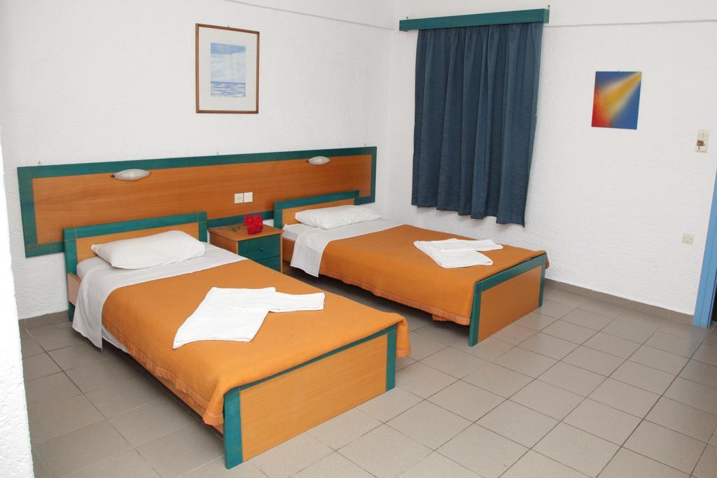 Mareva Hotel Apartments Hersonissos  Quarto foto
